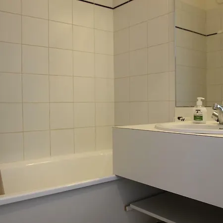 Reine Blanche Apartment